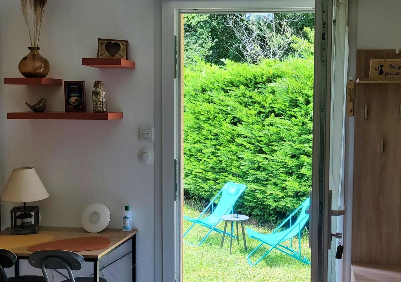 Vivre Benaise Chambre D'Hotes Chaunac Exterior photo